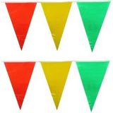 Set van 4x stuks vlaggenlijn plastic carnaval party geel/rood/groen van 10 meter - Feestartikelen/versieringen
