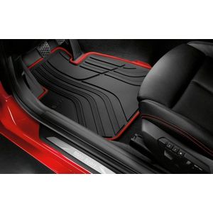Rubberen Automatten Voorzijde voor BMW 3 Serie (F30/F31/F34) & M3 (F80) (Non-xDrive) - Tweedelig - Slijtvast - Incl. LCI & Klittenbandpluggen - Linker Stuur - Zwart-Rood - Thermoplastische Elastomeren