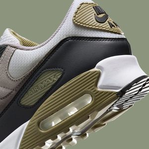 Nike - Air Max 90 - Sneakers - Light Bone/Neutral Olive