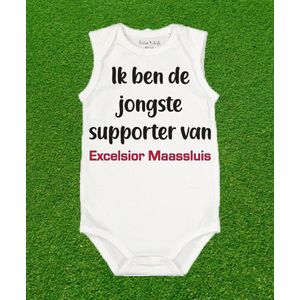 Rompertje jongste supporter van Excelsior Maassluis.