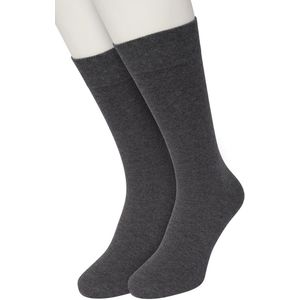 Bonnie Doon Basic Sokken Heren Donker Grijs maat 47/52 - 2 paar - Basis Katoenen Sok - Gladde Naden - Brede Boord - Uitstekend Draagcomfort - Perfecte Pasvorm - 2-pack - Multipack - Effen - Gemeleerd - Dark Grey Heather - OL6324012.202