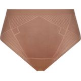Spanx Thinstincts 2.0 - String - Kleur CafÃ© au Lait (donkere huidskleur) - Maat S
