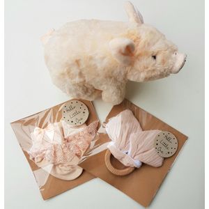 3-delige kraamcadeau set met zalm roze knuffel, sokjes en bijtring - bunny - geboorte - baby - zwangerschap