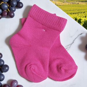 babysokken donkerroze 0-3 mnd