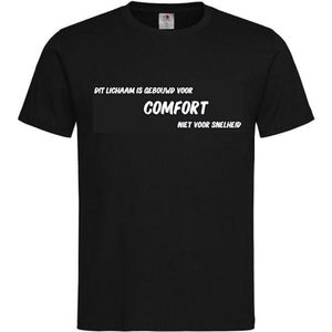 T-shirt Unisex Volwassenen Grappig Tekst ""Dit lichaam is gebouwd voor comfort niet voor snelheid"" Op Voorkant | korte mouw | Zwart/wit | maat XL