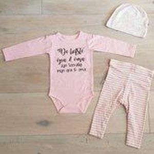pyjama Baby pakje cadeau geboorte meisje jongen set met tekst aanstaande zwanger kledingset pasgeboren unisex  romper lange mouw wit en broekje| Huispakje | Kraamkado | Gift Set babyset kraamcadeau babygeschenkset