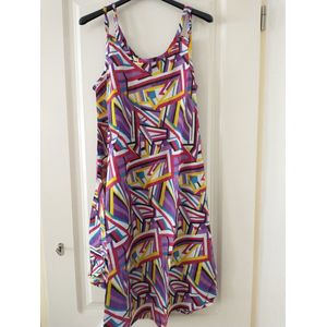 Dames jurk Jantine fantasiemotief paars wit fuchsia zwart geel blauw strandjurk Maat 36-44