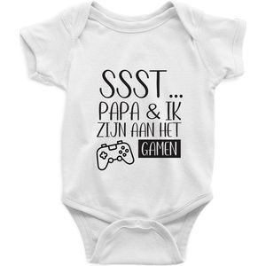 SSt Papa Gamen Rompertje - Zwart Print , Maat S, 0-3 maanden, 50/56, go max, Korte Mouw, Nieuw Baby Cadeau, Zwangerschap , Aankondiging , Romper Baby Jongen Meisje