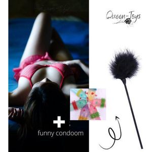 Kietelaar - Zwarte pluim - Erotiek - Zwarte - Erotiek - Sensuele prikkeling - Ontspannen - Kietelen - Opwindende pluim - Pluim om te strelen - inclusief funny condoom