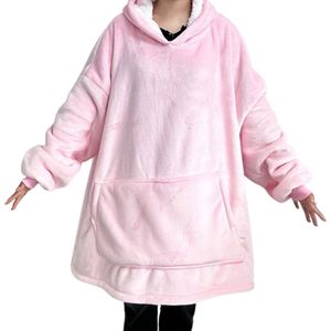 Knuffeldeken - Plaid - Onesie - Hoodie Deken Met Mouwen - Fleece Blanket - Dames - Heren - Kinderen - Extra Zacht - Roze