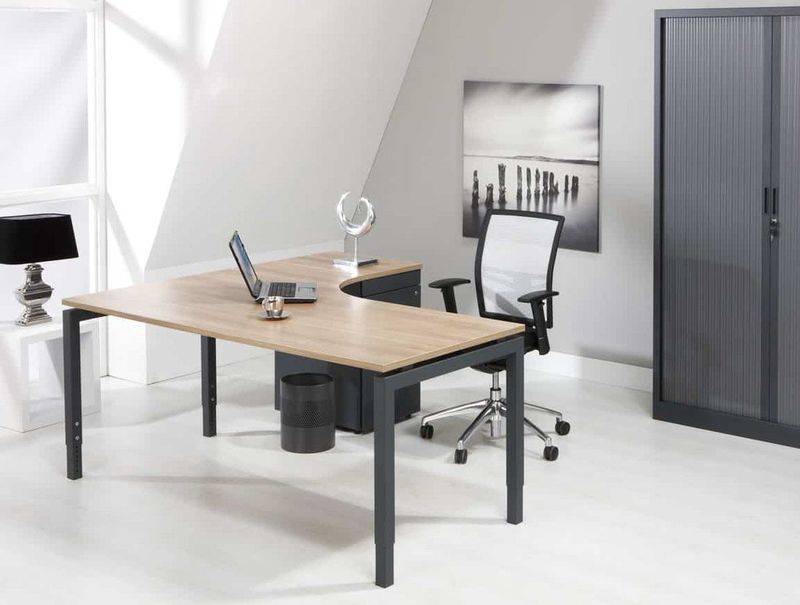 ABC Kantoormeubelen - Hoogte Verstelbaar Wingbureau 4-poot Kubus - Wit - 180CM x 120CM