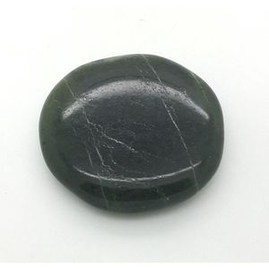 Jade edelsteen zak / handsteen donker groen voor wijsheid