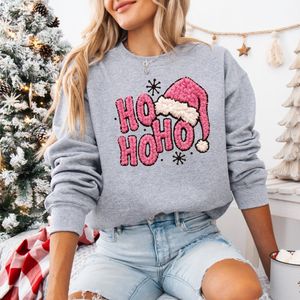 Grijze Kersttrui Maat S- Hohoho kerstmuts, Lijkt gehaakt- dames kerst sweater.