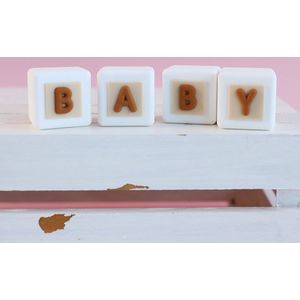 Taartdecoratie - Figuren - Blokken met letters BABY
