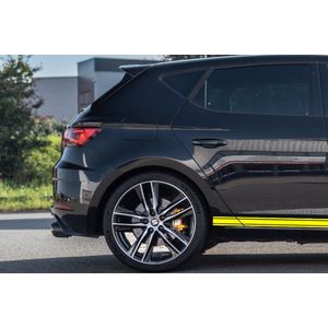 Car Striping Zijkant | Pimp jouw auto! | Toronto | Twee strips van 200 cm | Keuze uit diverse kleuren | 6 cm hoog | socialsticker.nl