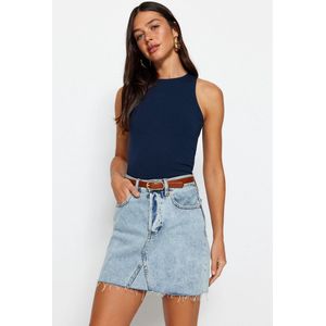 Trendyol Ecru Katoenen Halternek Aansluitend/Fits Body Stretch Gebreide Tanktop Twoss23Al00069