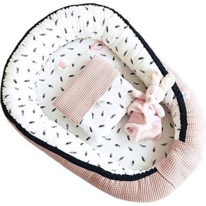 Mauties Mama - Babynestje met RITS - veren oudroze - maat M