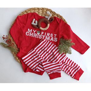 Kraamcadeau Kerst – Rood Kerstpakje – Romper & Broekje + Bijtring – My First Christmas