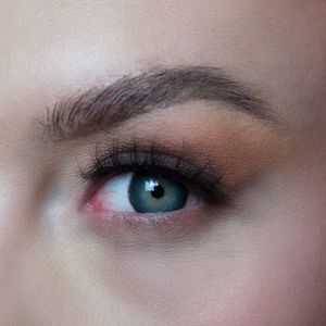 Roze - Blister Editie - Realistische Kleurlenzen - Jaarlenzen - Inclusief Lenzen Bakje en Applicators