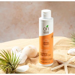Natural sun - Aftersun verzachtende en kalmerende gel - parfumvrij, biologisch geschikt voor de gevoelige huid - 150 ml - Officina Naturae