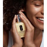 Clinique - Dramatically Different Moisturizing Lotion - Dagcrème - 200 ml - Hydraterend