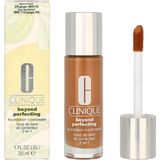 Clinique Beyond Perfecting Foundation + Concealer - 23 Ginger