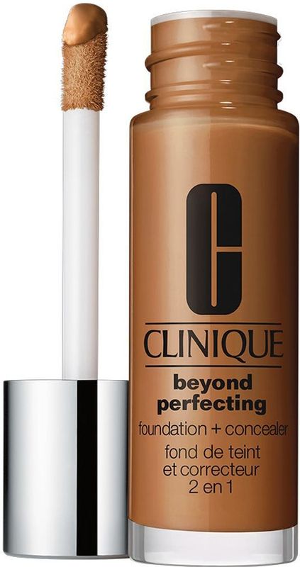 Clinique - Beyond Perfecting Foundation + Concealer - 114 Golden - Vloeibare Foundation