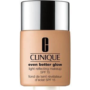 Clinique Even Better™ Glow Light Reflecting Makeup SPF 15 Foundation voor Stralend Gezicht SPF 15 Tint CN 90 Sand 30 ml
