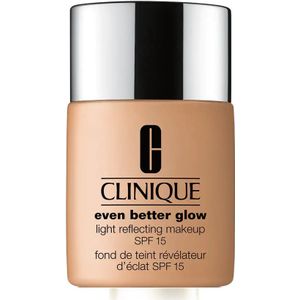 Clinique Even Better Glow Light Reflecting Foundation met SPF15 CN 90 Sand - 30ml