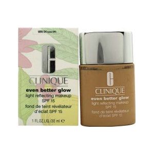 Clinique Even Better Even Better Glow Light Reflecting Makeup SPF15 WN 04 Bone