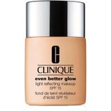Clinique Make-up Foundation Even Better Glow Light Reflecting Makeup SPF 15 No. WN 30 Biscuit