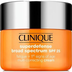 Clinique Superdefense™ SPF 25 Fatigue + 1st Signs Of Age Multi-Correcting Cream Crème tegen eerste Tekens van Veroudering voor Gemengde en Vette Huid SPF 25 30 ml