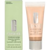 Clinique - Moisture Surge Sheer Tint Hydrator Spf 25 - 15 Ml