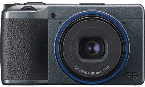 Ricoh GR IIIx Urban Edition - Digitale Compactcamera - Metallic Grijs - 24MP APS-C Sensor - 40mm F2.8 GR-lens