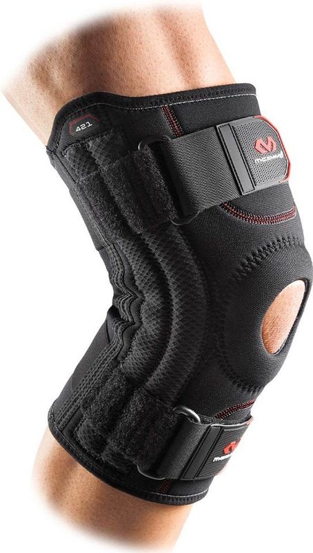 McDavid - Kniebrace - Zwart - Neopreen - Met Mediale en Laterale Baleinen