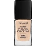 wet-n-wild Gezicht FoundationStichting Dewy Soft Ivory 130 g (€ 63,15 / 1 kg)