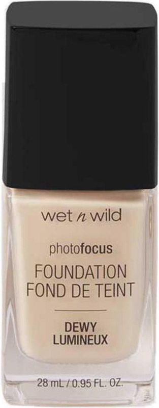 wet-n-wild Gezicht FoundationStichting Dewy Soft Ivory 130 g (€ 63,15 / 1 kg)