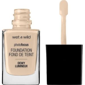wet-n-wild Gezicht FoundationStichting Dewy Nude Ivory 130 g (€ 63,15 / 1 kg)