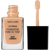 Wet n Wild - Photo Focus Foundation - Dewy - Classic Beige - 130 g