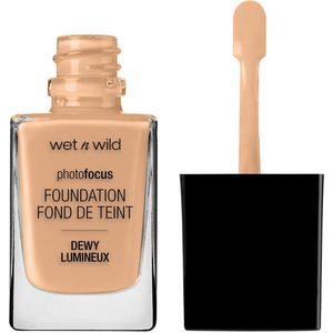 Wet n Wild - Photo Focus Foundation - Dewy - Classic Beige - 130 g