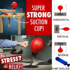 Relaxdays Punchingball, für Wandmontage, Kinder & Erwachsene, Training, Anti-Stress, Speedball mit Pumpe, schwarz/rot