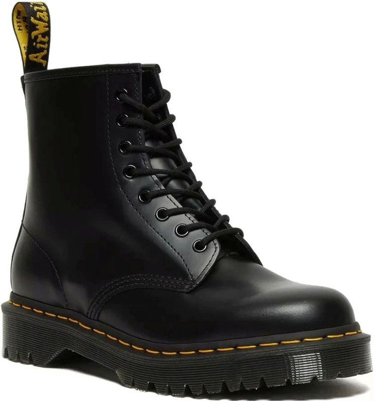 Dr. Martens, Schoenen, Dames, Zwart, 36 EU, Leer, Veterschoenen met verhoogde zool