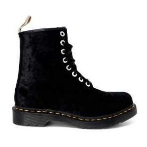 Dr. Martens Women boots