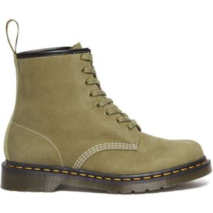 Boots 1460 in leer Tumbled Nubuck DR. MARTENS. Nubuck materiaal. Maten 42. Groen kleur