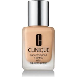 Clinique Superbalanced Makeup 30ml - No. CN 28 Ivory