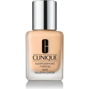 Clinique Superbalanced Makeup Foundation - 05 Vanilla
