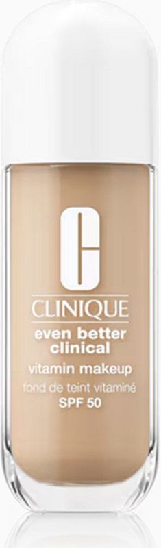 Clinique Even Better Clinical Vitamin Makeup  2 Light Medium Cool  Foundation