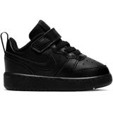 Nike court borough low 2 in de kleur zwart.