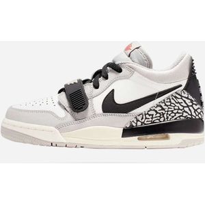 Nike Air Jordan Legacy 312 Low Junior Sneakers