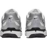 Nike - P-6000 - Sneakers - Metallic Silver - Textiel